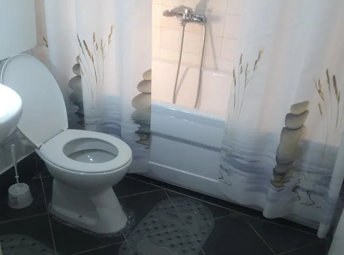 The Апартаменти *