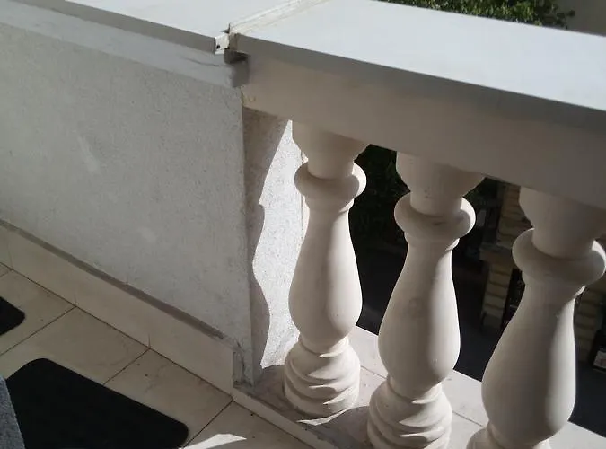 The Апартаменти *