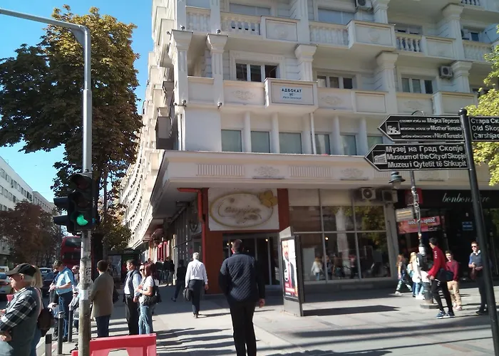 Апартаменти The *